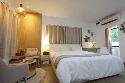 Image de 24hr Cozy stay Bkk Near Airport and Mall Train to Town Room LatKrabang