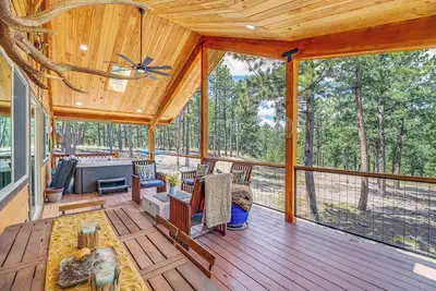 Image de Cabin w/ Hot Tub, Deck & Mtn Views in Westcliffe!