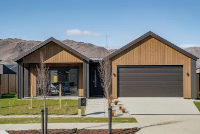 Image de Wooing Tree Beauty - Cromwell Holiday Home