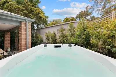 Image de Cowes Sunset Retreat