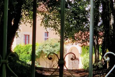 Image de Château le But et sa Guest House. Proche de Périgueux au cœur du Périgord.