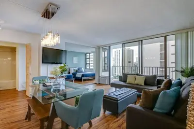 Image de Free Parking! ! Renovated 1 Bedroom @ Waikiki Banyan