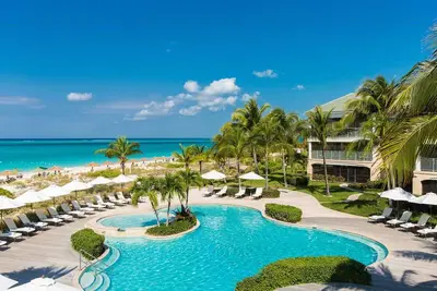 Image de 2br Suite Gardenview at The Sands at Grace Bay with 3 Pools & Free Bike Rentals
