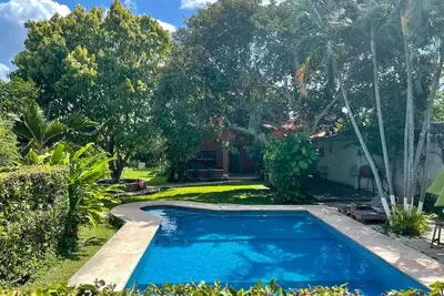 Image de La Pajarera /Piscina & Jardín compartido 🌴✨\n\n