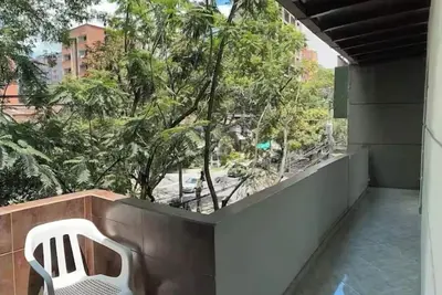 Image de Apartment with large balcony