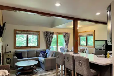 Image de Ski In/Out Remodeled 2 bedroom/2 bath Condo at Snowriver!
