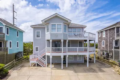 Image de Family Ties: Close to Beach, Community Pool, Hot Tub and Game Room!