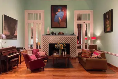 Image de Gorgeous house with pool and large yard in central Buenos Aires