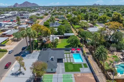 Downtown Phoenix Pool Pickleball Mini Putt Home Az