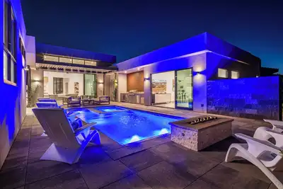 Image de Luxury Golf Villa at Copper Rock|Private Pool, Private Spa, Putting Green, and more!