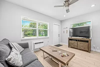 Image de Charming 1-bedroom house near the sandy beaches