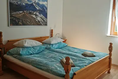 Image de Appartement 'Apartement Left' avec terrasse privée et jardin partagé