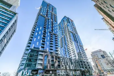 Image de Luxury 2 bed 2 bath Aaa Location