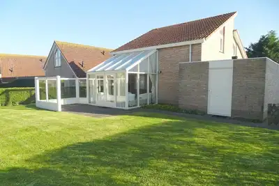 Image de Bungalow à Breskens près de Plage et Phare