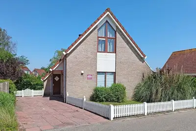 Image de Bungalow à Breskens près du Phare & Plage