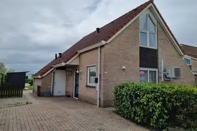 Image de Maison Éco aux Pays-Bas avec Vue sur Étang