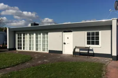 Image de Bungalow à Zeeland près de la plage