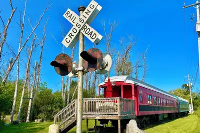 Image de Crooked Lake Express | Original train car of Grand Trunk Western 2579