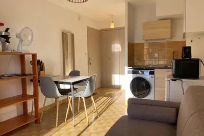Image de Studio agréable avec parking privatif et Wi-Fi à Balaruc-les-Bains