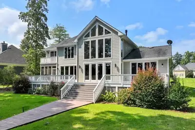 Image de Vacate Reality-Spacious, Waterfront, Pet-Friendly