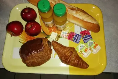 Image de gite tout équiper a 800 metre de la mer