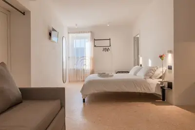 Image de Ognissanti Suites - Cisterne Romane Suite, Suite with double -bed, private bathroom, kitchenette