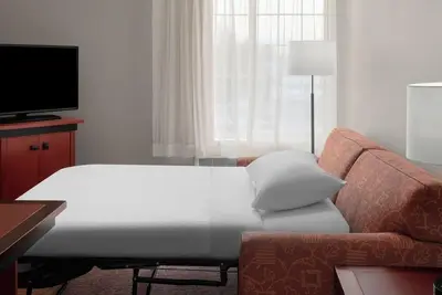 Image de Family & Friends Getaway – 1br Suite w/ Balcony, Kitchen & Living Area