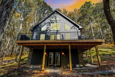Image de Wintervue-beautiful home at Alpine Lake
