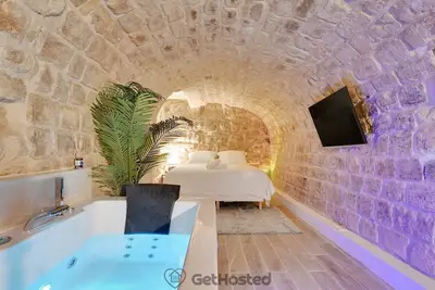 Image de Charming flat in the heart of Paris - GetHosted