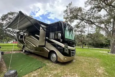 Unique Rv Stay with All the Essentials