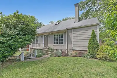 Image de Charming 3-bedroom house with WiFi and Ac in amazing Atlanta