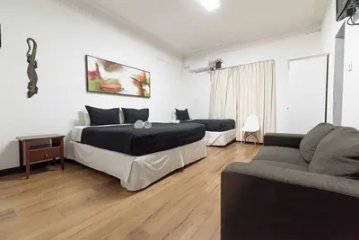 Charming bed & breakfast with WiFi and Ac in wonderful Recoleta