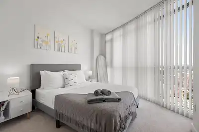 Image de Modern & Clean Condo in Downtown + 1 Free Parking