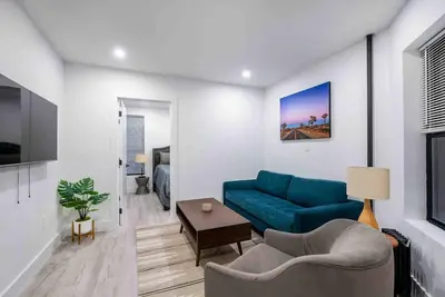 Image de Modern 3 Bed 2 Bath East Village