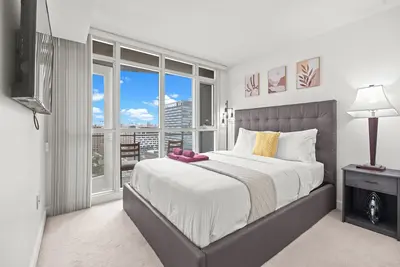 Image de Modern & Luxury Condo in Downtown + 1 Free Parking
