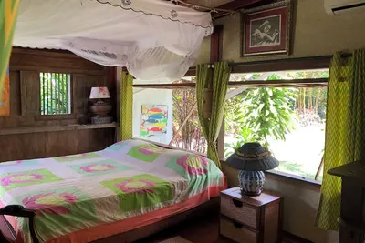 Image de Bungalow polynesien Zen private bath, toilet et Ac avec piscine partagée