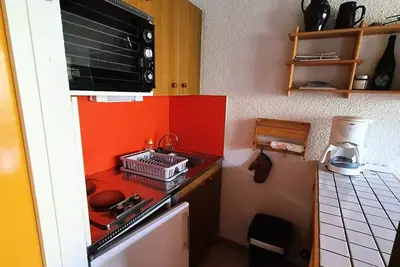 Image de Studio bien agencé au cœur de Vars