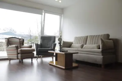 Image de Charming Modern and quiet