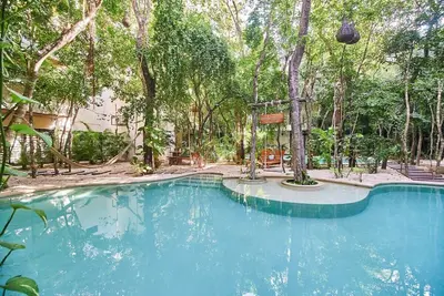 Image de Jungle Penthouse w/ Private Rooftop Pool