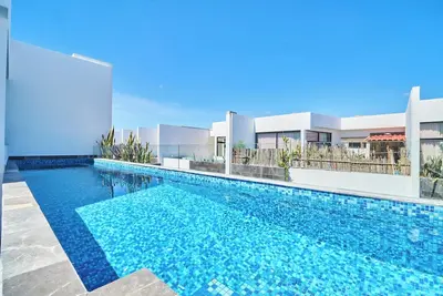 Image de Two-Story Penthouse with Private Pool and Terrace