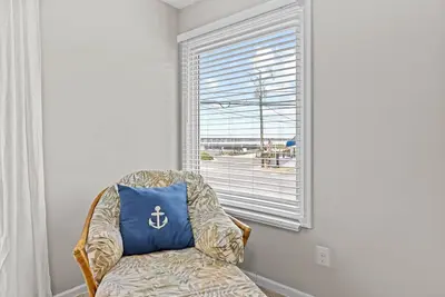 Image de Cozy 3-bedroom condo with Ac and WiFi in charming Virginia Beach
