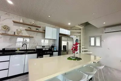Image de *New*SeaViews 4Bedroom Penthouse with Private Pool\n\n