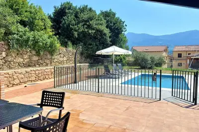 Image de Maison de campagne \"El Barranco\" avec vue sur la montagne, piscine privée et terrasse privée