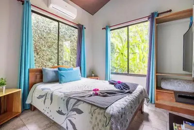 Image de Casita Tropical, walking to the beach