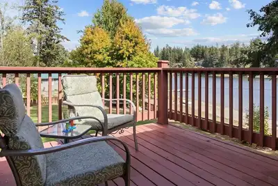 Image de Casa Lakes: Snowmobiling, Private Dock, Lake View, Fire Pit, Close to Silverwood!