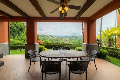 Image de 3 bedroom Montebello close to the pool