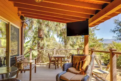Image de Valley Center Cabin Near Casinos & Hiking