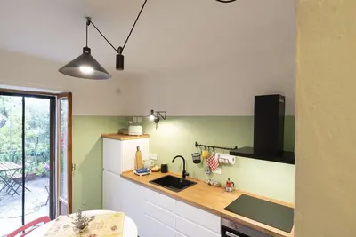 Image de Merveilleuse maison de vacances privée pour 2 personnes avec terrasse et vue panoramique