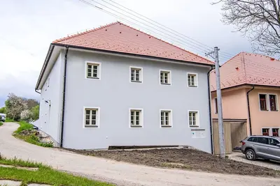 Image de Confortable appartement pour 10 personnes avec Wifi, terrasse, animaux admis et parking