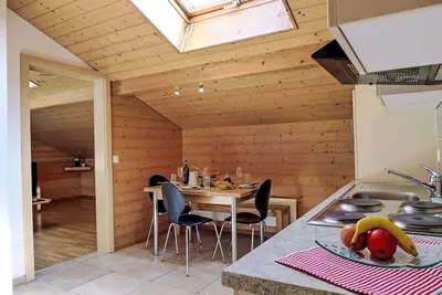 Image de Merveilleuse maison de vacances pour 4 personnes avec Wifi, patio et parking